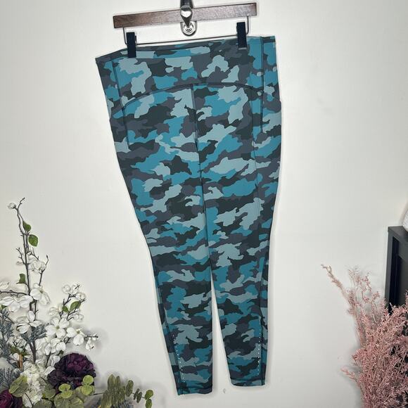 LULULEMON Swift Speed High-Rise Tight 28" Heritage 365 Camo Tidewater Teal {K35} - Picture 3 of 6
